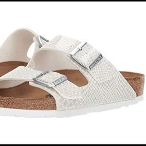 NWT Birkenstock Arizona White Birko-Flor 38